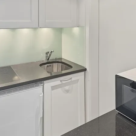 Apartman Charming In The Old Town - Uz15